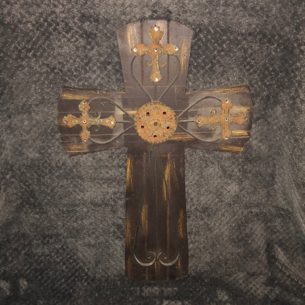Decorative cross